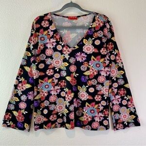 Josie Natori Top Floral Black Multi Floral Medium Long Bell Sleeves 90s V-neck
